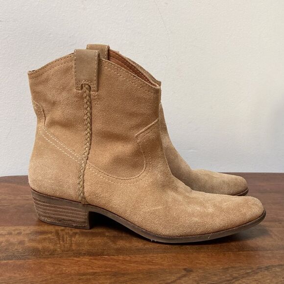 Lucky Brand Tan Ankle Booties with Suede Finish - Picture 4 of 9